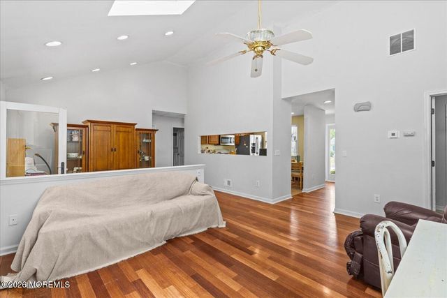 123 Mermaid Drive, Manahawkin, NJ 08050