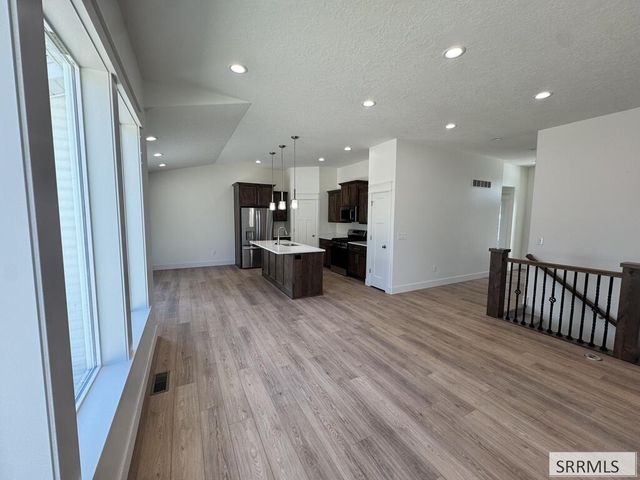 389 Wind River Drive, Shelley, ID 83274