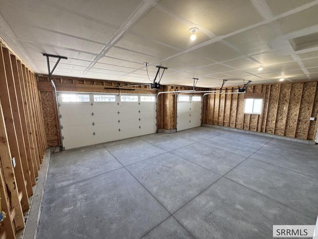 389 Wind River Drive, Shelley, ID 83274
