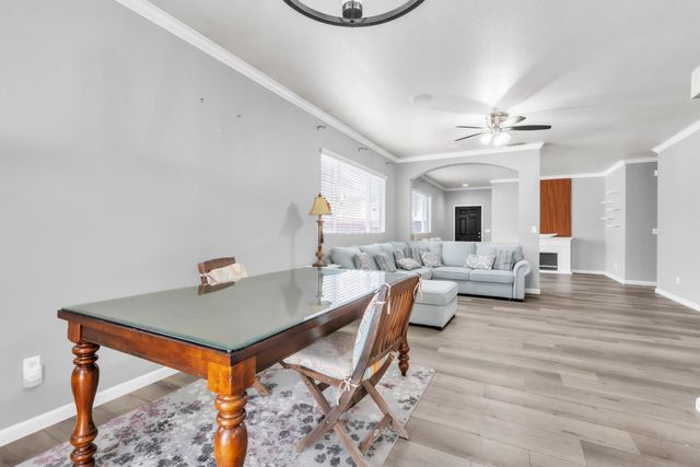 7950 Eskdale Ct, Sacramento, CA 95829