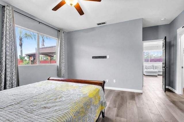 7950 Eskdale Ct, Sacramento, CA 95829