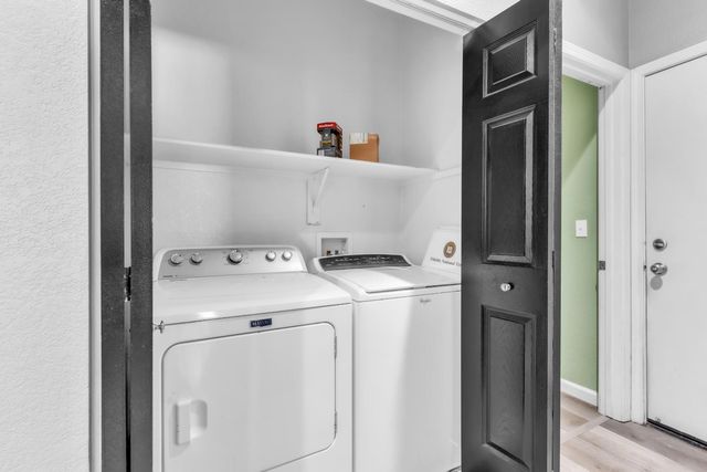 7950 Eskdale Ct, Sacramento, CA 95829