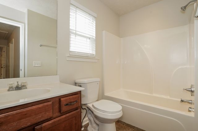 2911 Painted Pony Dr, Murfreesboro, TN 37128