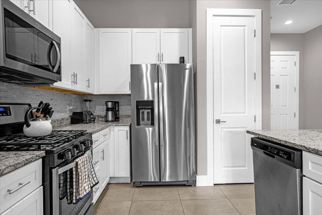 7579 SUNNY DREAMS LANE, Kissimmee, FL 34747