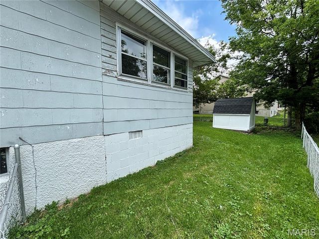 1246 Darr Drive, St Louis, MO 63137