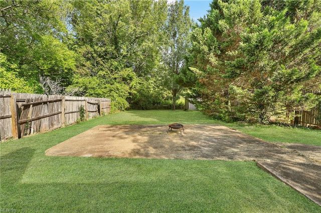 108 Diamond AVE, Chesapeake, VA 23323
