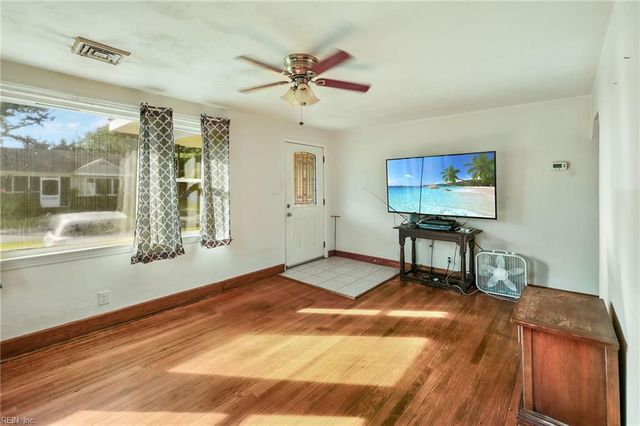 108 Diamond AVE, Chesapeake, VA 23323