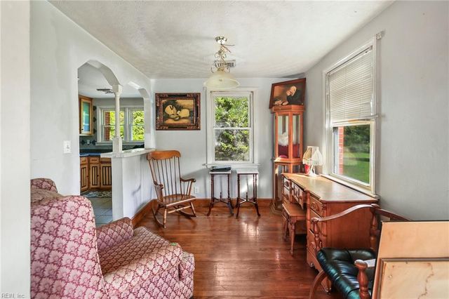 108 Diamond AVE, Chesapeake, VA 23323
