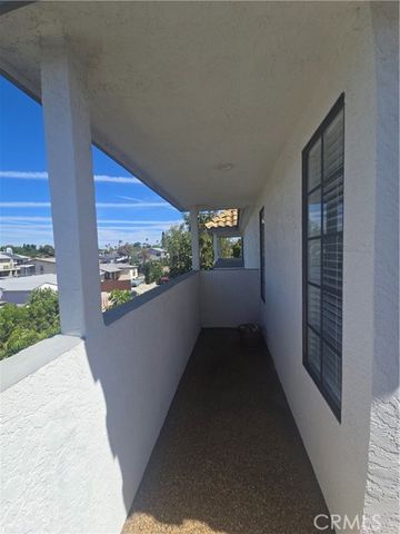 6065 Estelle 13, San Diego, CA 92115