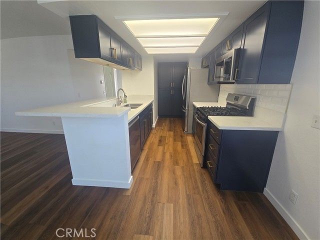 6065 Estelle 13, San Diego, CA 92115