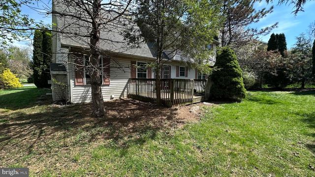 112 MILKY WAY, Shippensburg, PA 17257