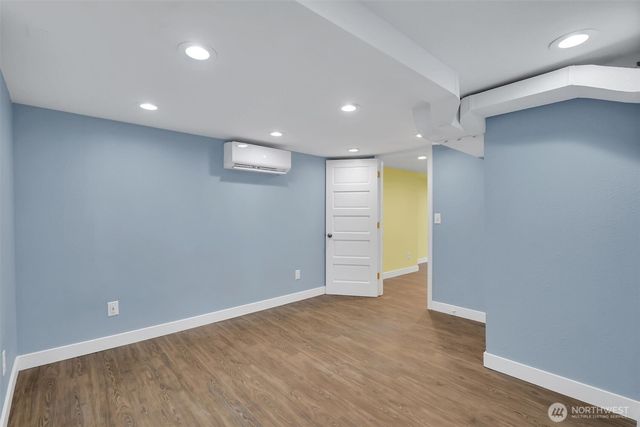 12534 North Park Avenue N, Seattle, WA 98133