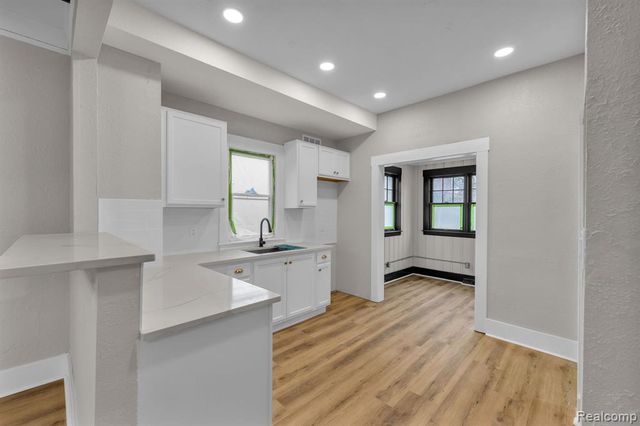 121 Monterey Street, Highland Park, MI 48203