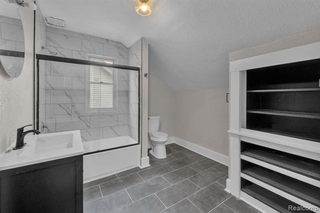 121 Monterey Street, Highland Park, MI 48203