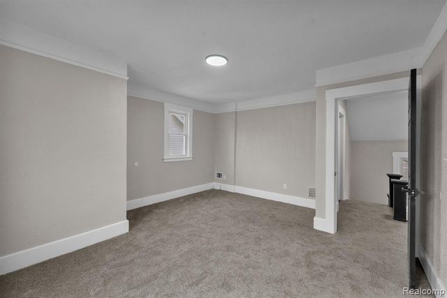 121 Monterey Street, Highland Park, MI 48203