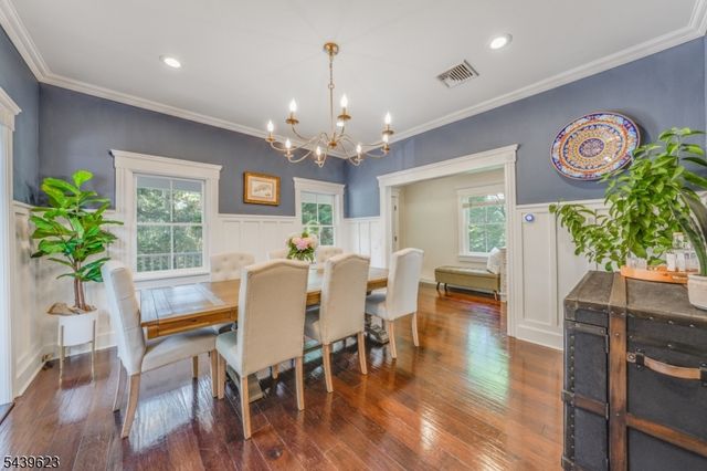 413 Mountain Ave, Long Hill Twp., NJ 07933