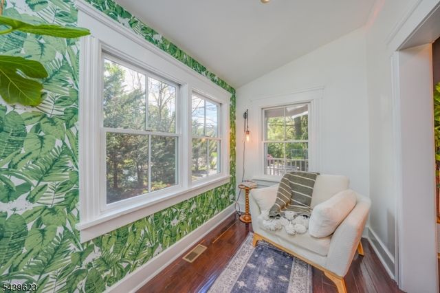 413 Mountain Ave, Long Hill Twp., NJ 07933