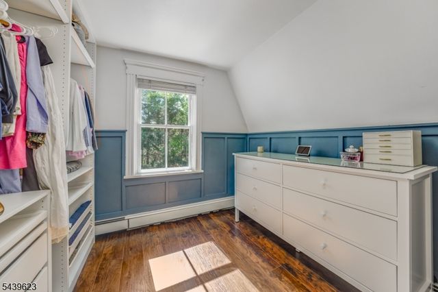 413 Mountain Ave, Long Hill Twp., NJ 07933