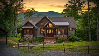 370 High Ridge Road, Epworth, GA 30541