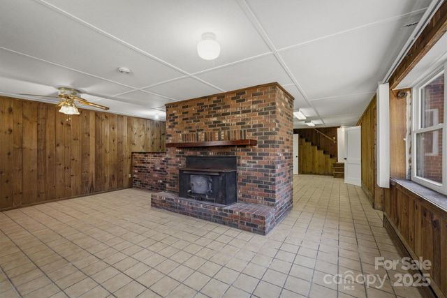 2705 W US 70 Highway, Morganton, NC 28655