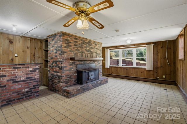 2705 W US 70 Highway, Morganton, NC 28655