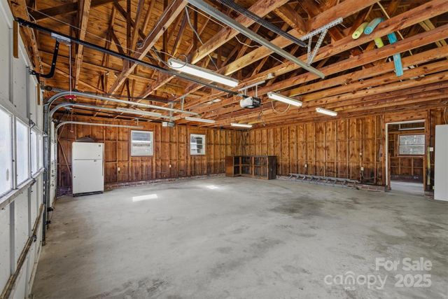 2705 W US 70 Highway, Morganton, NC 28655