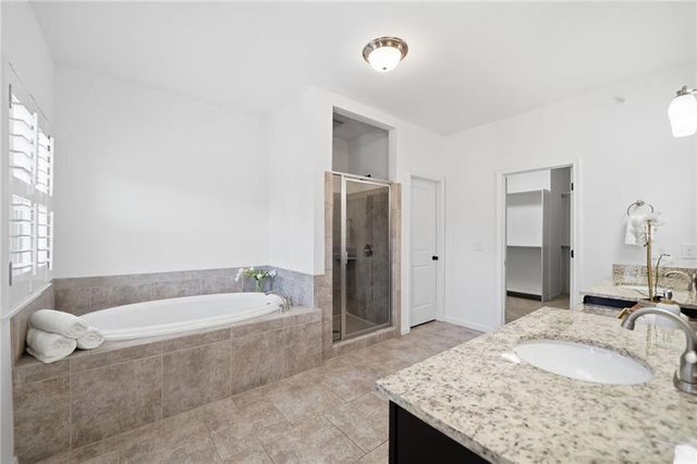 950 Opelousas Way, Atlanta, GA 30328