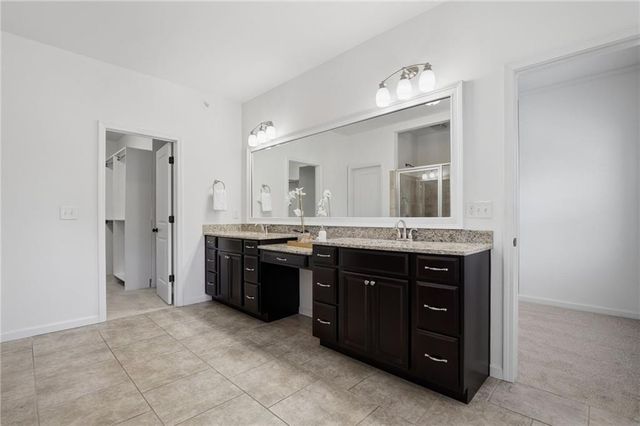 950 Opelousas Way, Atlanta, GA 30328