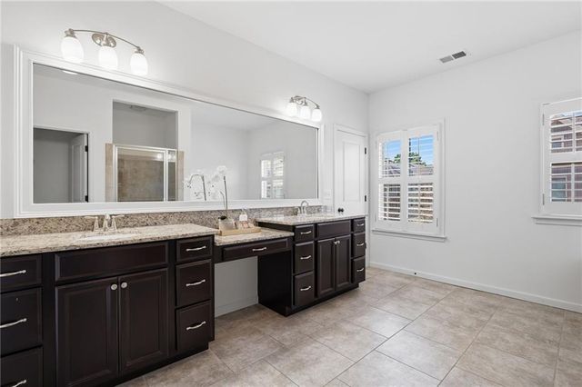 950 Opelousas Way, Atlanta, GA 30328