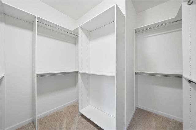 950 Opelousas Way, Atlanta, GA 30328