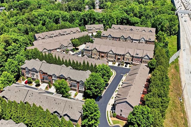 950 Opelousas Way, Atlanta, GA 30328