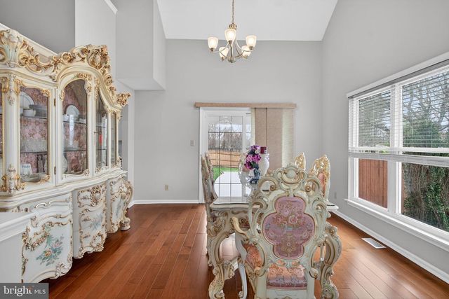 1 OWL CT, Marlton, NJ 08053