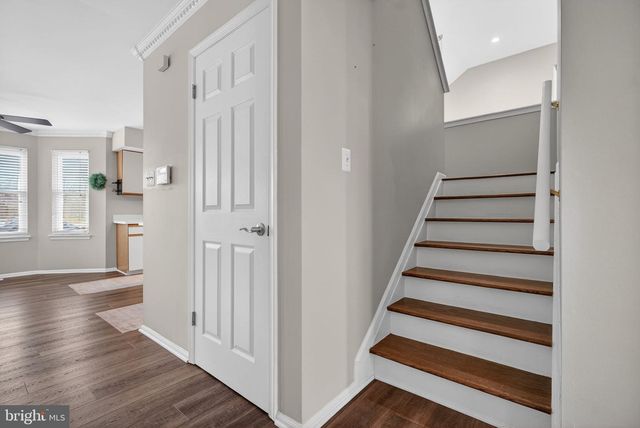 1 OWL CT, Marlton, NJ 08053