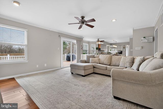 1 OWL CT, Marlton, NJ 08053