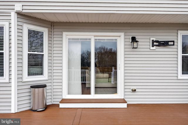 1 OWL CT, Marlton, NJ 08053