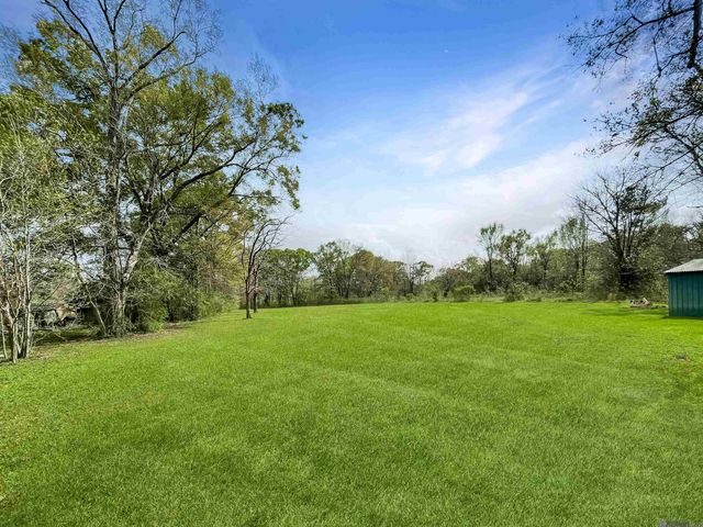13616 Denham Rd, Central, LA 70818