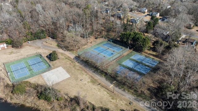 2318 Whitford Lane, Charlotte, NC 28210