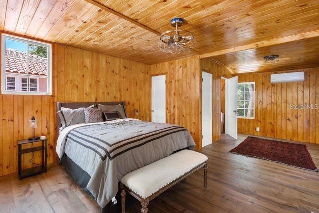 4511 BAY SHORE ROAD, Sarasota, FL 34234