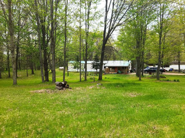 8033 Rolling Drive, Lake, MI 48632
