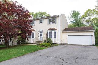 21 Fieldstone Drive, Coventry, RI 02816