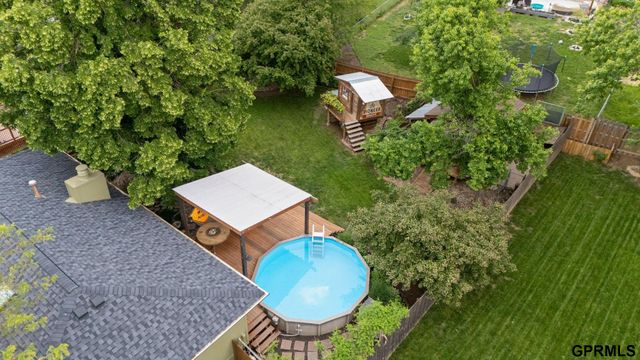 411 Laredo Road, Papillion, NE 68046