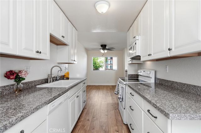 2386 E Del Mar Boulevard 111, Pasadena, CA 91107