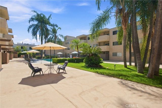 2386 E Del Mar Boulevard 111, Pasadena, CA 91107
