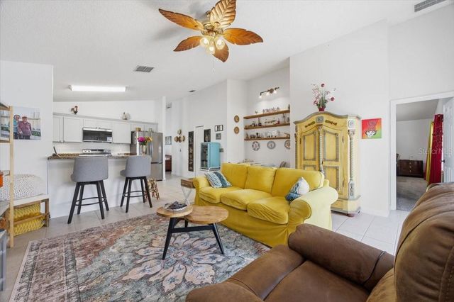 842 LOCKBREEZE DRIVE, Davenport, FL 33897