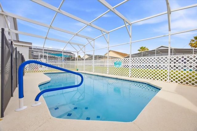 842 LOCKBREEZE DRIVE, Davenport, FL 33897