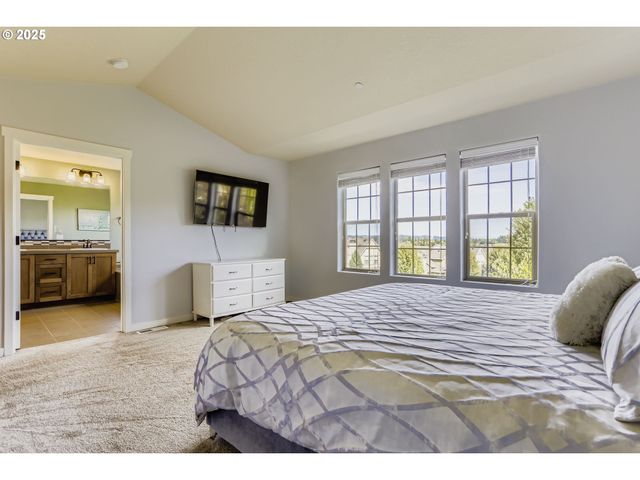 28515 Sw DUNDEE Ln, Wilsonville, OR 97070