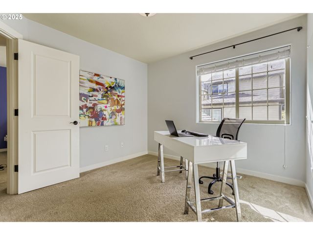 28515 Sw DUNDEE Ln, Wilsonville, OR 97070