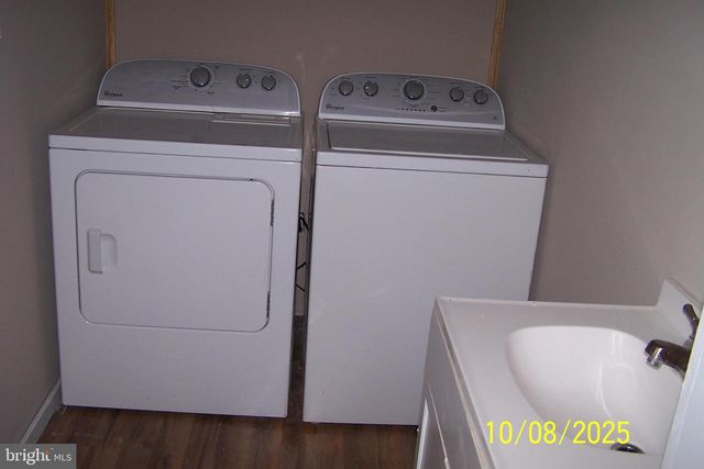 433 N RAILROAD ST, Tamaqua, PA 18252