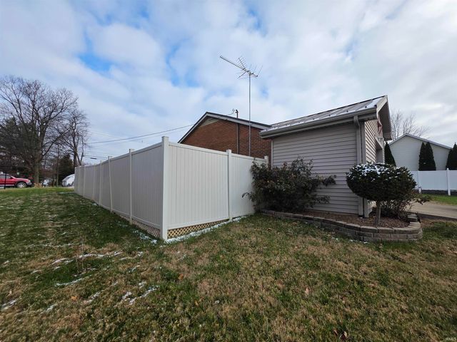 303 W Medcalf Street, Dale, IN 47579