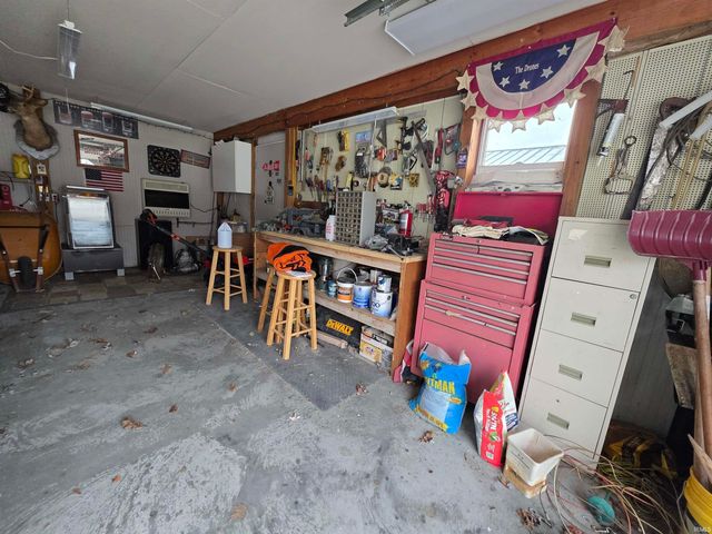 303 W Medcalf Street, Dale, IN 47579